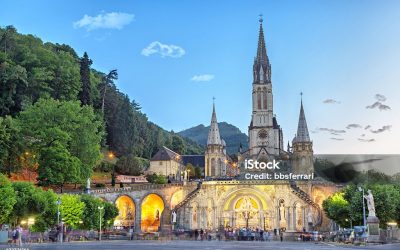 Conoce cómo las apariciones de la Virgen de Lourdes siguen impactando en la actualidad